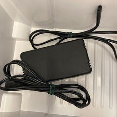 【中古品】ハイコーキ　UL18DA　コードレス冷温庫　※外箱なし