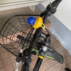男の子 自転車   22インチ ブラックグリーン