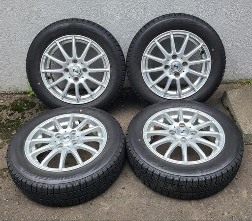 2021年製スタッドレスタイヤ アルミホイールセット　155/65R/14　ブリジストン　ブリザックVRX2