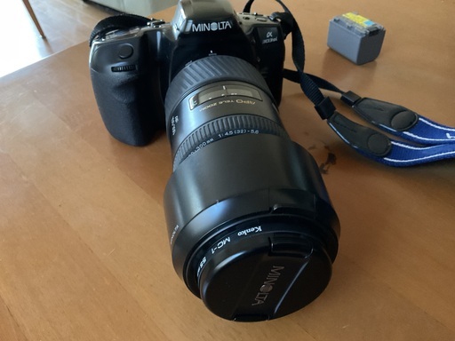 カメラ MINOLTA