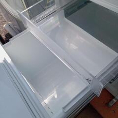 ★【アイリスオーヤマ】2ドア冷蔵庫　2019年製156L 氷冷ボックス付き　（AF156Z-WE）【3ヶ月保証付き★送料に設置込み】💳自社配送時🌟代引き可💳※現金、クレジット、スマホ決済対応※   