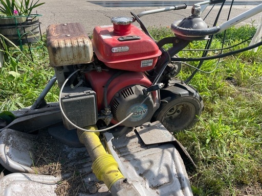 草刈り機