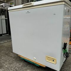 A5845A＆R株式会社 冷凍庫 ストッカー 206L AR-BD206