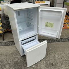 A5844 配達＆設置可能‼ シャープ 冷凍冷蔵庫 2ドア 137L SJ-D14E-W 生活家電 A5844 配達＆設置可能‼ シャープ 冷凍冷蔵庫 2ドア 137L SJ-D14E-W 生活