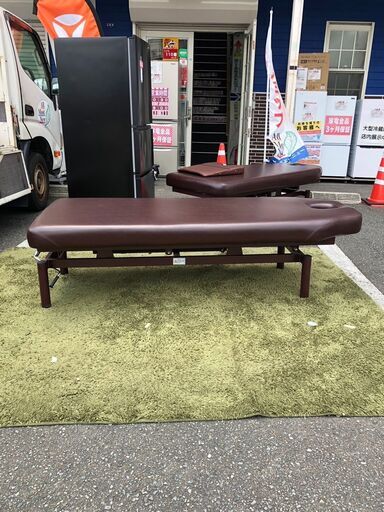 施術ベッド 手動昇降 マッサージベッド 幅75cm ブラウン 自社配送時代引き可(現金、クレジット、スマホ決済対応)