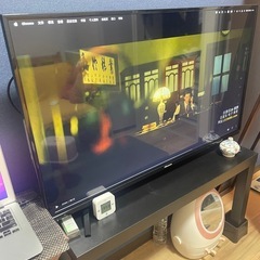 ハイセンスの43型テレビ&IKEAテレビ台
