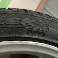 215／４５zr１７ ４本　ホイール付き