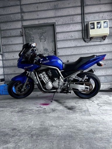 ヤマハ　fzs1000