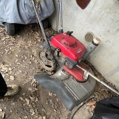 ホンダ自走式草刈り機　
