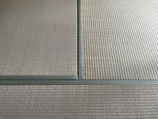 新古品　江戸間（五八間）畳１２枚