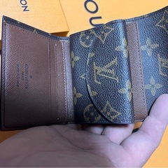 ルイヴィトン 三つ折財布 ポルトフォイユ