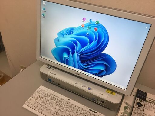 超美品【本日の目玉品】NECデスクトップパソコン 「Windows11」「office2021」