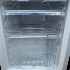 【2023年製】アイリス 冷凍冷蔵庫142L ブラック