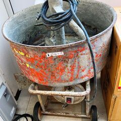 ジャンク品扱い/現状品】メーカー型番不明 モルタルミキサー