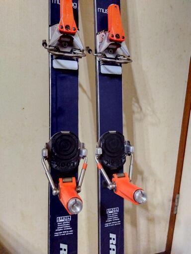 VOLKL スキーとLOOK NEVADAビンディングのセット