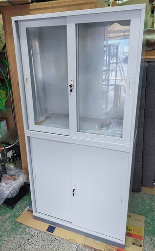 スチール書庫 上下分割 設置寸法 幅88cm 奥行き40.5cm 高さ181cm キャビネット 鍵付き 未使用品 長期保管品