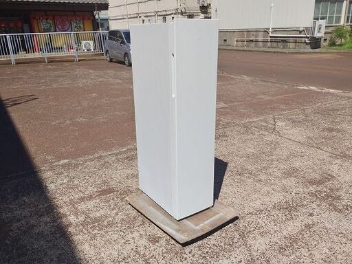 アクア　AQF-SF10K（W）　冷凍庫　スリムストッカー　102L『良品中古、小傷あり』2022年式