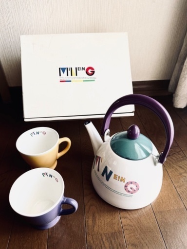 新品未使用　琺瑯製ヤカン ＆ 陶製カップ2個