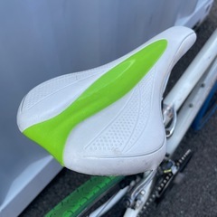 クロスバイク ジャイアント ESCAPE 身長155-170cm 定価5.7万円