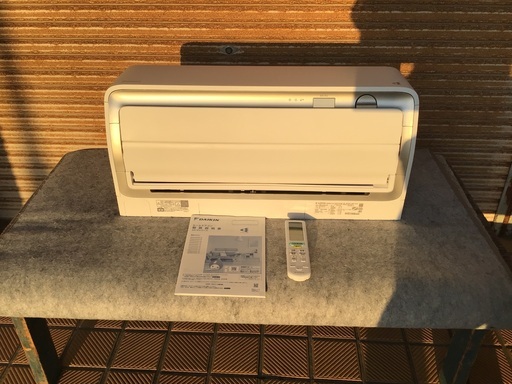 ダイキン　冷暖房エアコン　2023年製　高機能　高性能