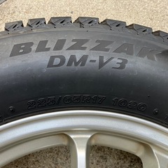 225/65R17超バリ山スタッドレスタイヤ付きホイール4本　ハリアー、エクストレイル、エルグランド、CX-5等　ランクB