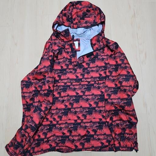Supremeナイロンパーカー