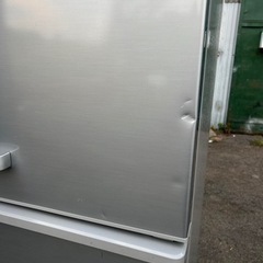 🎄☘️大阪市から阪南市まで配達設置無料🎄アクア冷蔵庫　３５５Ｌ🍀保証有り