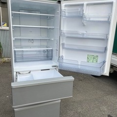 🎄☘️大阪市から阪南市まで配達設置無料🎄アクア冷蔵庫　３５５Ｌ🍀保証有り
