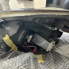 30プリウス 社外ヘッドライト