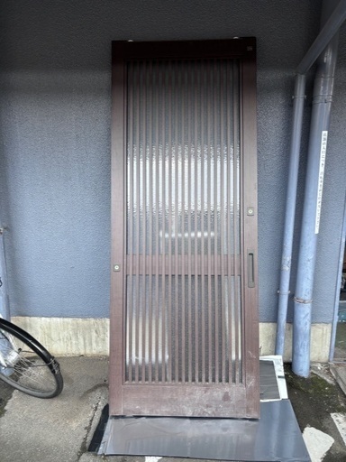 千本格子　玄関ドア　ほぼ新品　玄関引戸　花伝k6 W1692×H2280