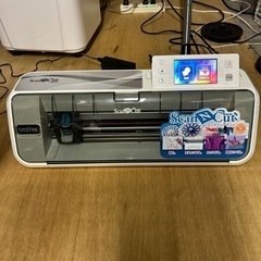 brother CM300　カッティングマシン