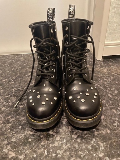 Dr.Martens スワロフスキーコラボ限定品