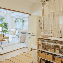 ★女性一人暮らし２年使用★レトロでかわいい大容量冷蔵庫