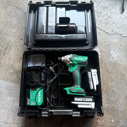 makita インパクトドライバー