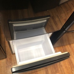 SHARP 冷蔵庫 2015年製 137L SJ-D14A-B 入荷しました