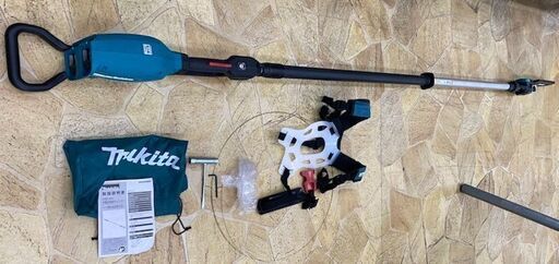 534 充電式高枝チェンソー makita マキタ MUA251DZ 36V(18V+18V) 本体のみ 中古品