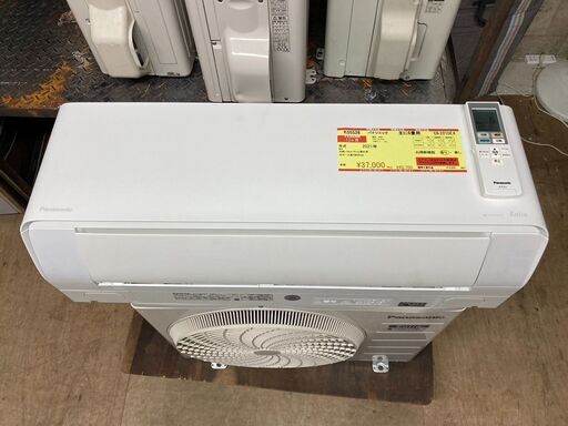K05526　中古エアコン パナソニック 2021年製 主に6畳用 冷房能力 2.2KW / 暖房能力 2.2KW