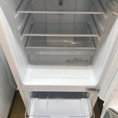 【決まりました】 冷蔵庫　Hisense   HR-D1302   2019年製