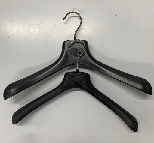 GUCCI CELINE FENDI VERSACE ハンガー
