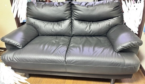 値下げ検討ニトリ2.5人掛けソファ(合皮)黒