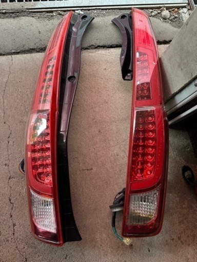 LA100S.110SムーヴTYC LEDライトニングテール