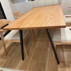 かなでもの【新品未使用】テーブル 人気商品です。KANADEMONO