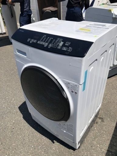 NO 377 福岡市内配送設置無料✨　アイリスオーヤマ ドラム式洗濯機 乾燥機能付き 洗濯機 洗濯8kg 乾燥3kg 幅59.5cm 【ガチ落ち 温水洗浄 】 ふんわりシワ取りコース 乾燥時間49%短縮 銀イオン除菌