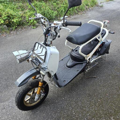 ズーマーZXカスタム ZOOMER ステンレスマフラー 千葉県より 配達可能