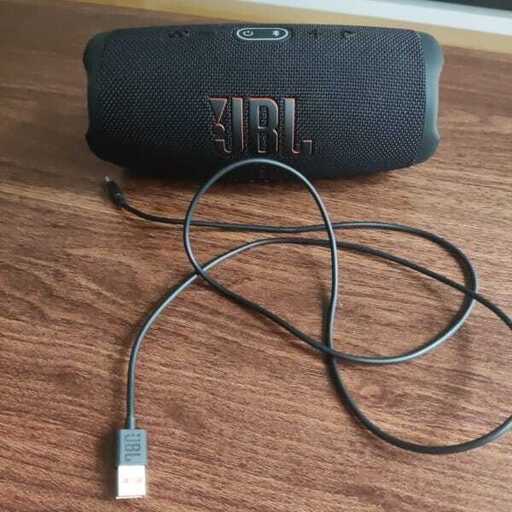 JBL ジェイ ビー エル CHARGE5(ブラック) ポータブルBluetoothスピーカー JBLCHARGE5BLK