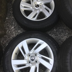 ダイハツロッキー純正タイヤホイール