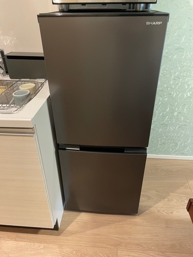 SHARPシャープ　冷凍冷蔵庫　新品