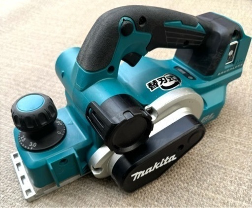 マキタ 18V 充電式カンナ 高トルクタイプ