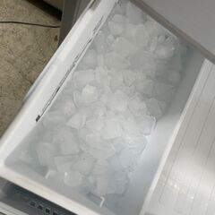 リサイクルショップどりーむ荒田店 No12957 冷蔵庫　３４０L　３ドア　２０１２年製　東芝　自動製氷機能付き♪