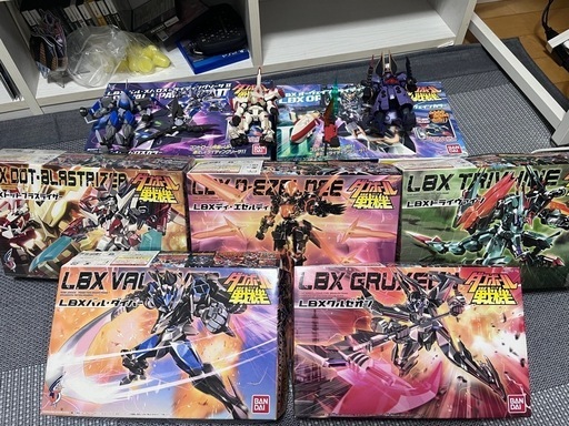 ダンボール戦機  プラモデル 9体セット